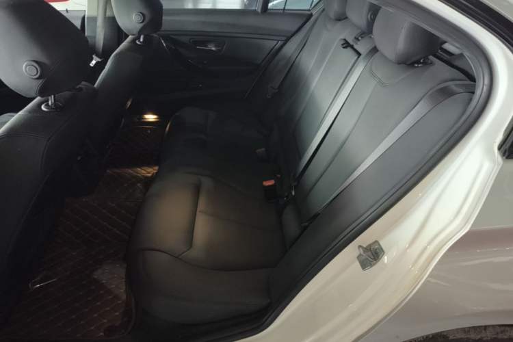 Used BMW 3 Series 2017 320Li M Sport Edition Left Rear Seat