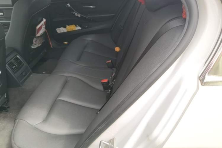Used BMW 3 Series 2017 320Li Fashion Model Left Rear Seat