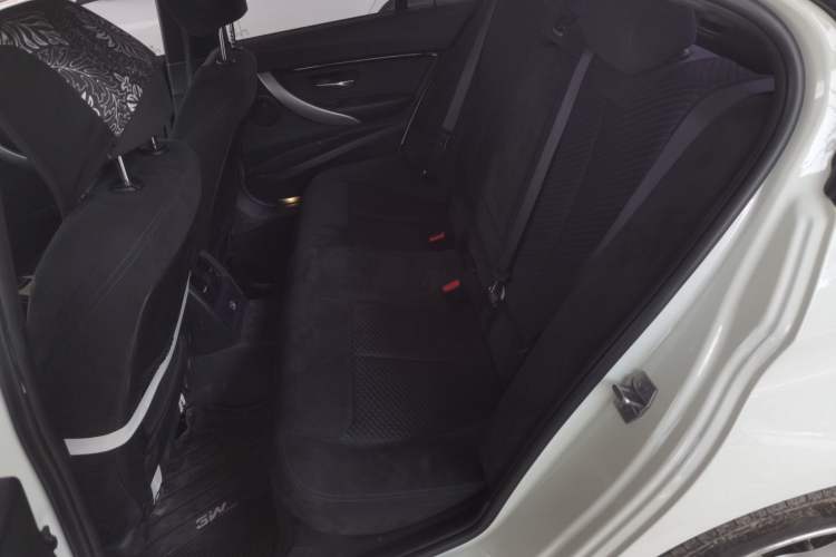 Used BMW 3 Series 2017 320i M Sport Left Rear Seat