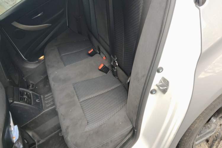 Used BMW 3 Series 2017 320i M Sport Left Rear Seat