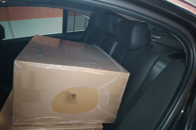 Used BMW 3 Series 2017 320Li Fashion Model Left Rear Seat