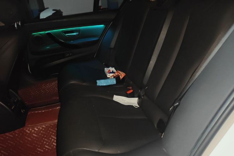Used BMW 3 Series 2017 318Li Fashion Model Left Rear Seat