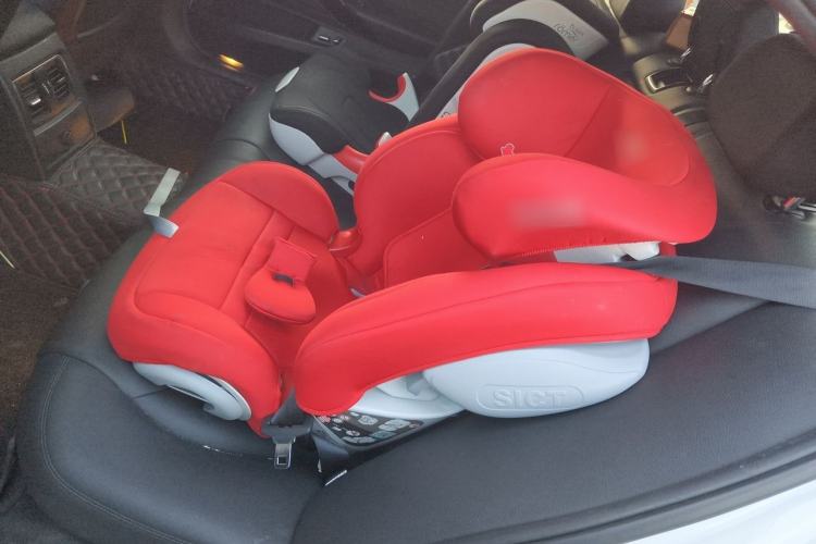 Used BMW 3 Series 2017 320Li Fashion Model Left Rear Seat