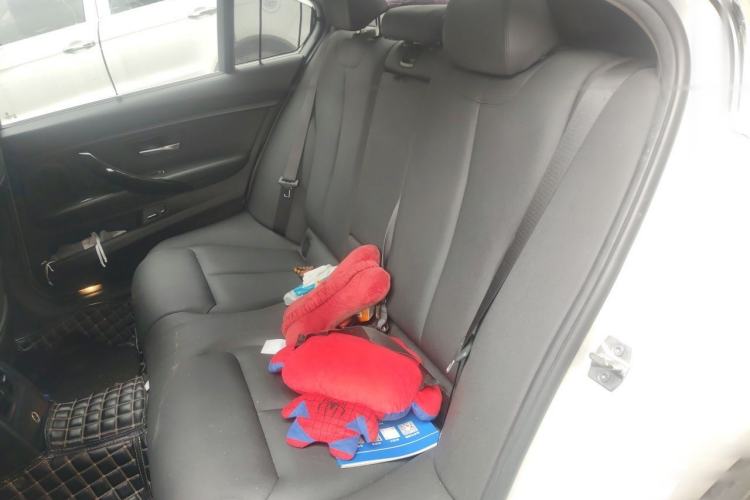 Used BMW 3 Series 2017 320Li Fashion Model Left Rear Seat