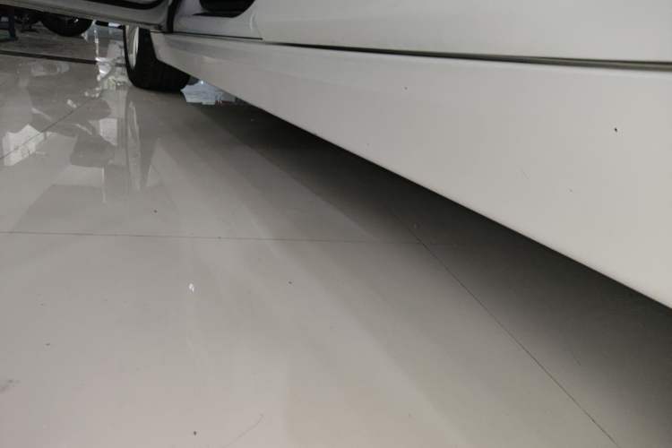 Used BMW 3 Series 2017 320Li Fashion Model Left Side Sill