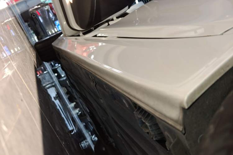 Used BMW 3 Series 2017 320Li Fashion Model Left Side Sill