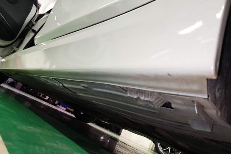 Used BMW 3 Series 2017 320Li Fashion Model Left Side Sill