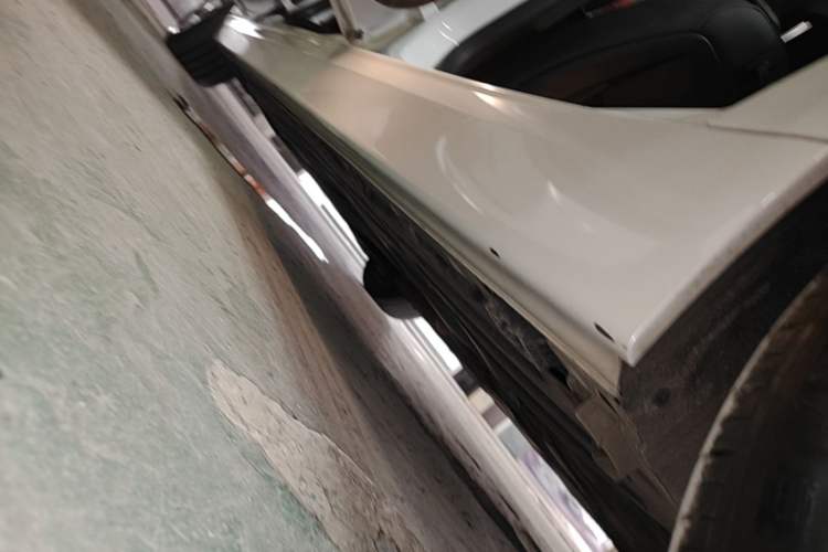 Used BMW 3 Series 2017 318Li Fashion Model Left Side Sill