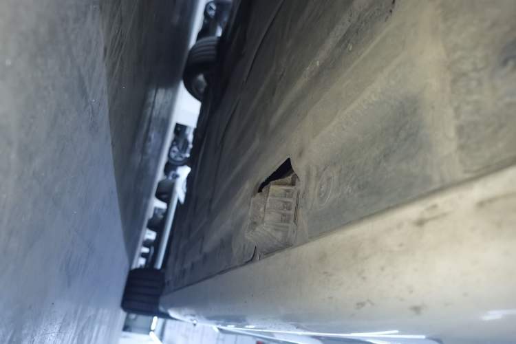 Used BMW 3 Series 2017 320Li M Sport Edition Left Side Sill