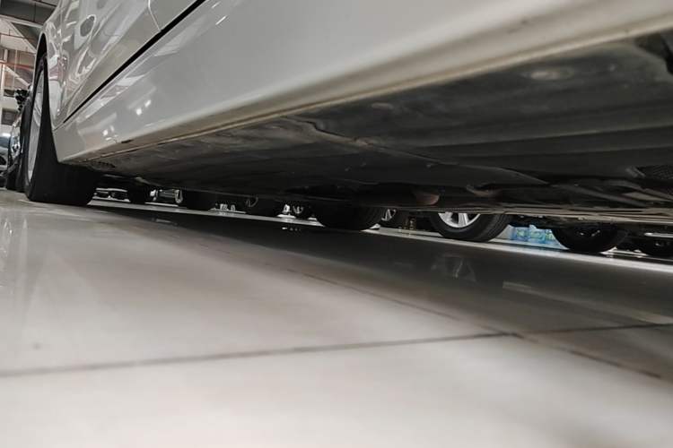 Used BMW 3 Series 2017 320Li Fashion Model Left Side Sill