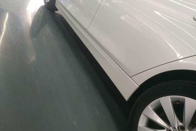 Used BMW 3 Series 2017 318Li Fashion Model Left Side Sill