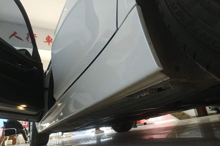 Used BMW 3 Series 2017 320Li xDrive Fashion Model Left Side Sill