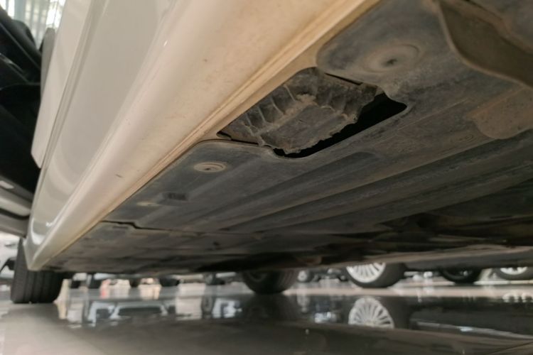 Used BMW 3 Series 2017 320Li Fashion Model Left Side Sill
