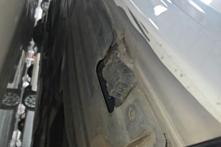 Used BMW 3 Series 2017 320Li Fashion Model Left Side Sill