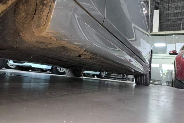 Used BMW 3 Series 2017 320Li M Sport Edition Left Side Sill