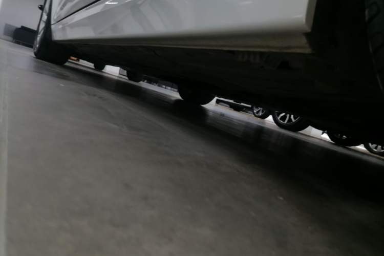 Used BMW 3 Series 2017 318Li Fashion Model Left Side Sill