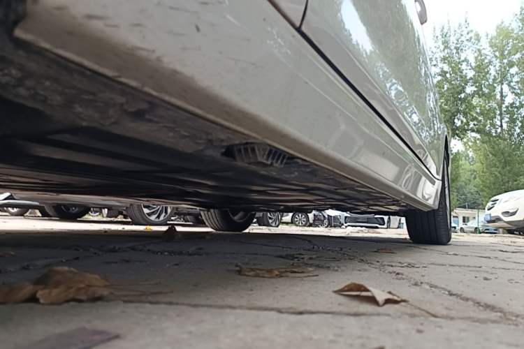 Used BMW 3 Series 2017 320Li Fashion Model Left Side Sill