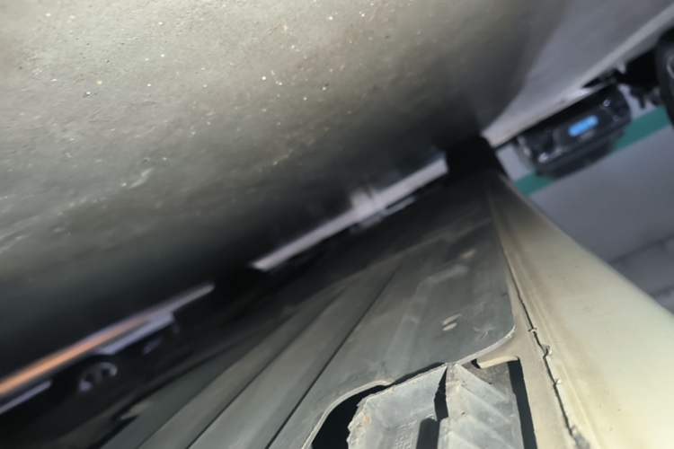 Used BMW 3 Series 2017 320Li Fashion Model Left Side Sill