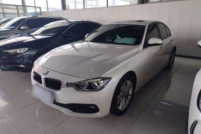 Used BMW 3 Series 2017 318i Fashion Model