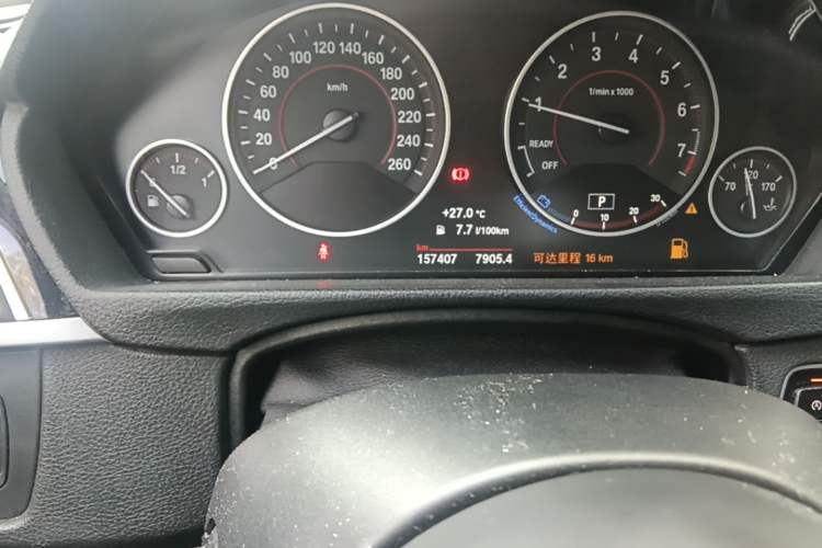 Used BMW 3 Series 2017 320Li M Sport Edition Odometer Close Up