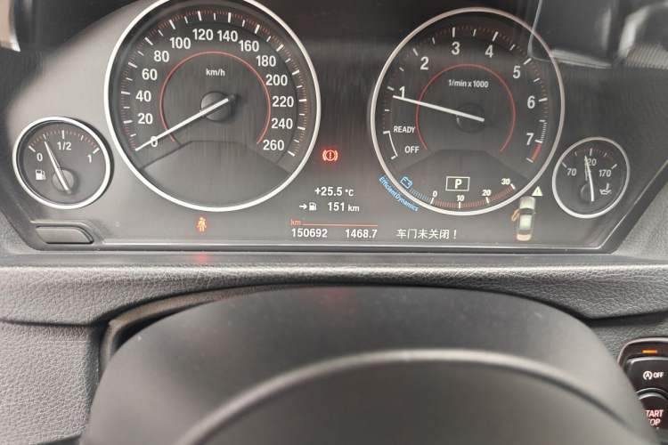 Used BMW 3 Series 2017 330i M Sport Edition Odometer Close Up