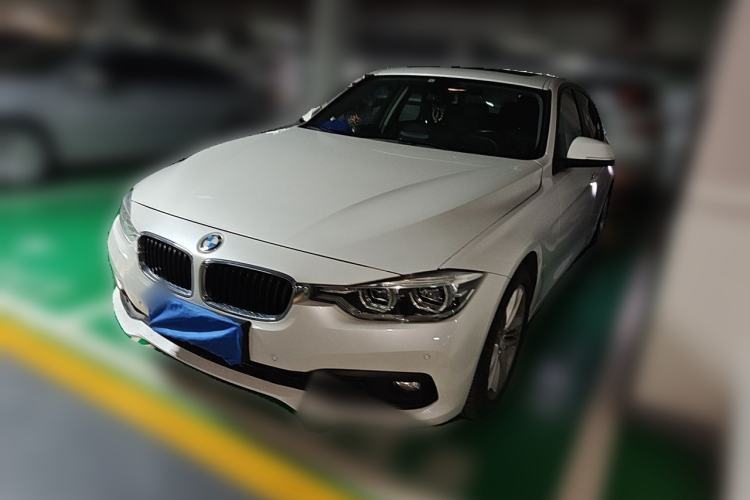 Used BMW 3 Series 2017 318i Fashion Model Guazi used car, China used car export, Used car for sale, Used cars, Cheapest cars for sale