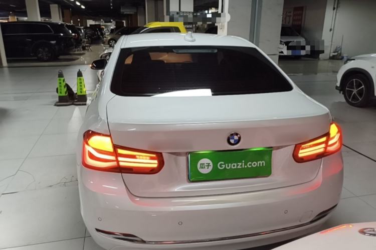 Used BMW 3 Series 2017 318Li Fashion Model Rear