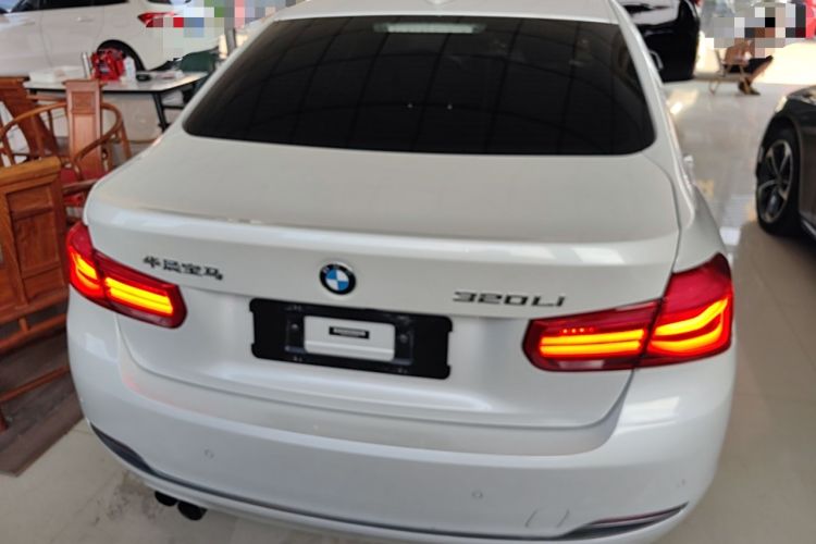 Used BMW 3 Series 2017 320Li Fashion Model Rear