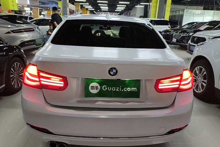 Used BMW 3 Series 2017 320Li Fashion Model Rear