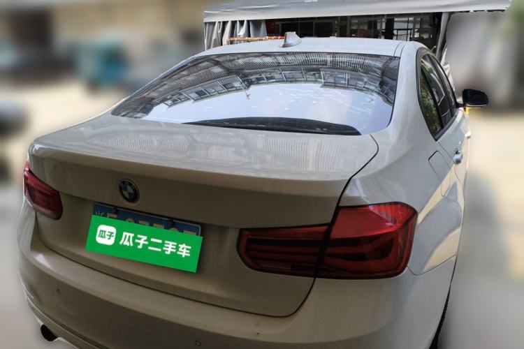 Used BMW 3 Series 2017 318i Fashion Model Rear