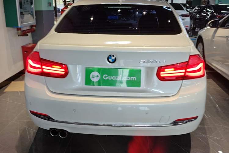 Used BMW 3 Series 2017 320Li Fashion Model Rear