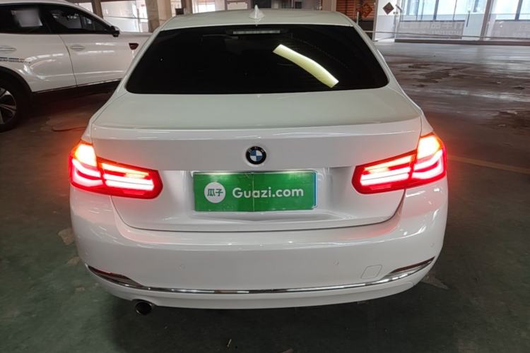 Used BMW 3 Series 2017 318Li Fashion Model Rear