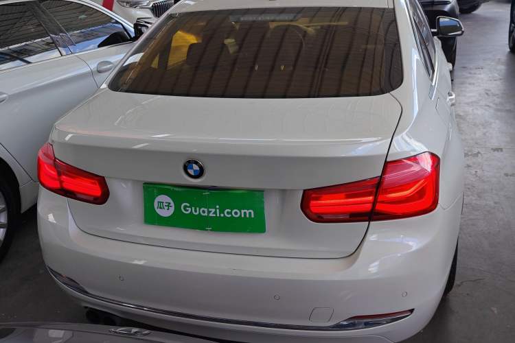 Used BMW 3 Series 2017 320Li Fashion Model Rear