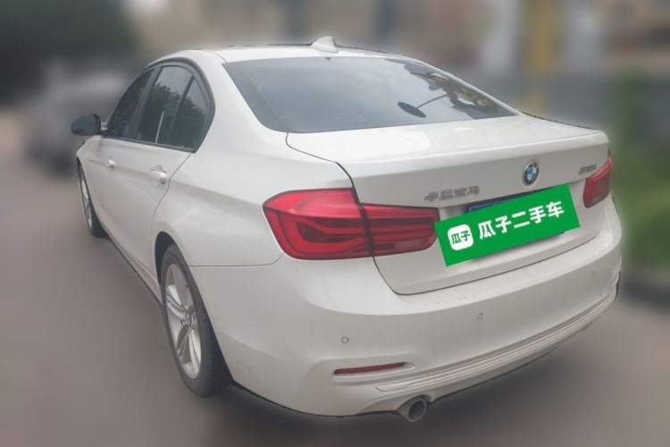 Used BMW 3 Series 2017 318i Fashion Model Rear Left 45 Deg