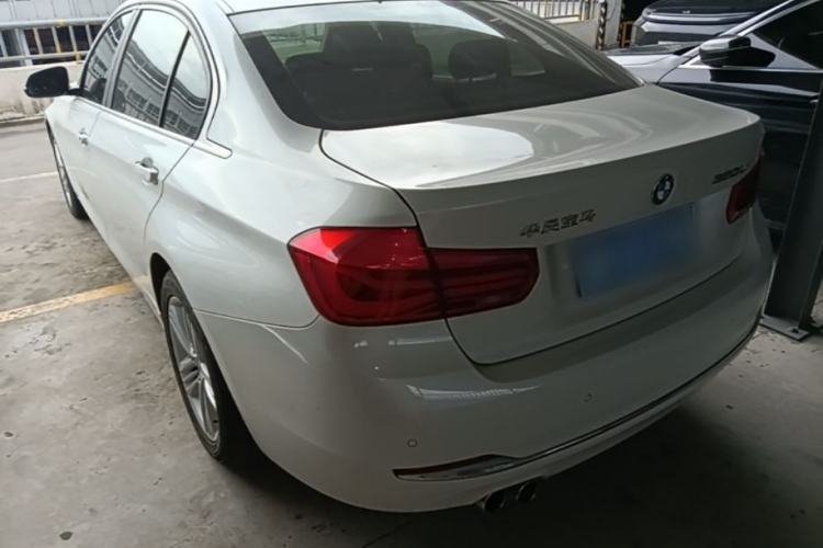 Used BMW 3 Series 2017 320Li Fashion Model Rear Left 45 Deg