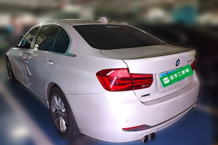 Used BMW 3 Series 2017 320Li xDrive Fashion Model Rear Left 45 Deg
