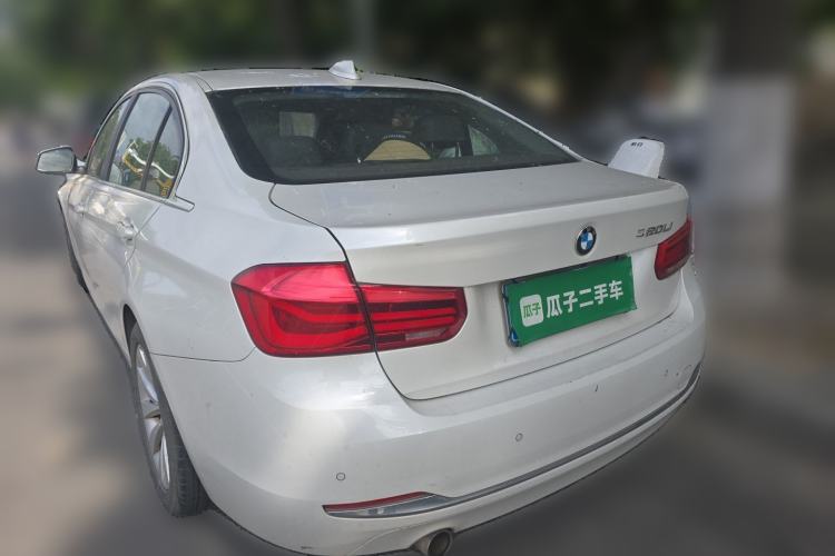Used BMW 3 Series 2017 318Li Fashion Model Rear Left 45 Deg