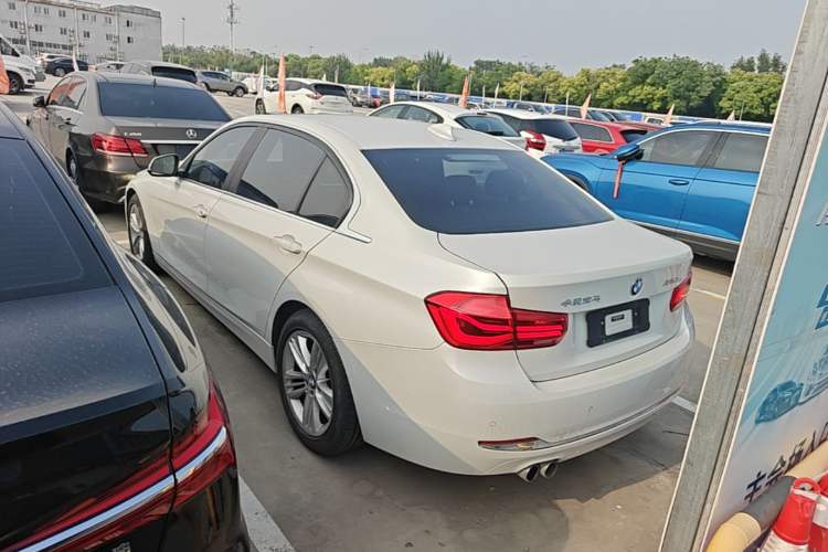 Used BMW 3 Series 2017 320Li Fashion Model Rear Left 45 Deg