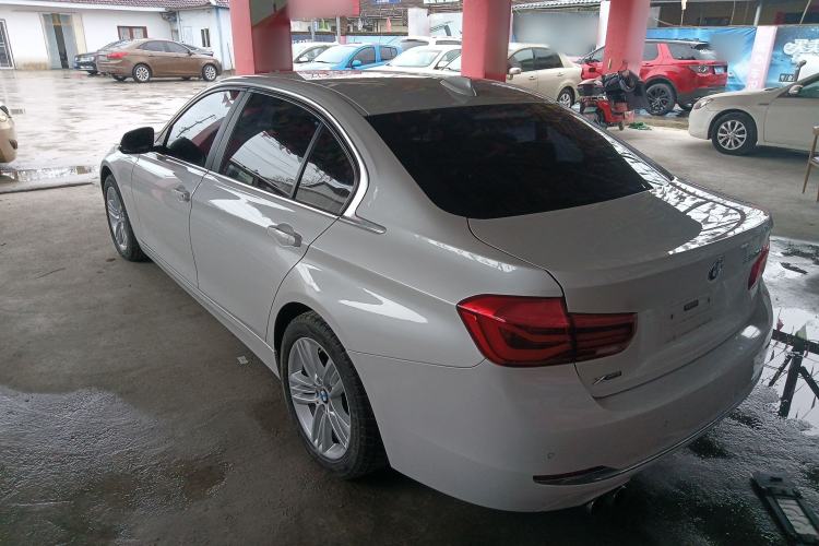 Used BMW 3 Series 2017 320Li xDrive Fashion Model Rear Left 45 Deg