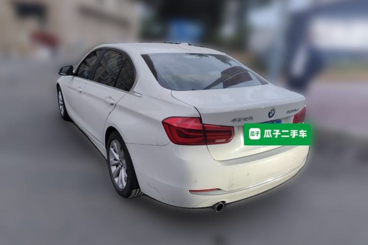 Used BMW 3 Series 2017 318Li Fashion Model Rear Left 45 Deg