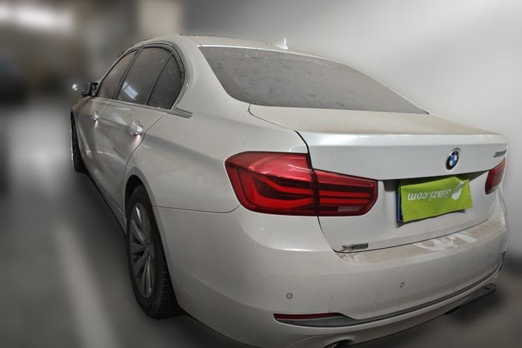 Used BMW 3 Series 2017 318Li Fashion Model Rear Left 45 Deg