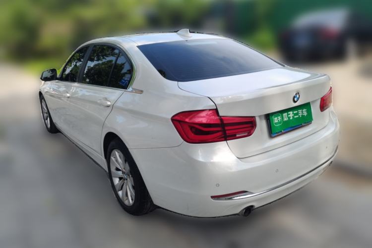Used BMW 3 Series 2017 318Li Fashion Model Rear Left 45 Deg