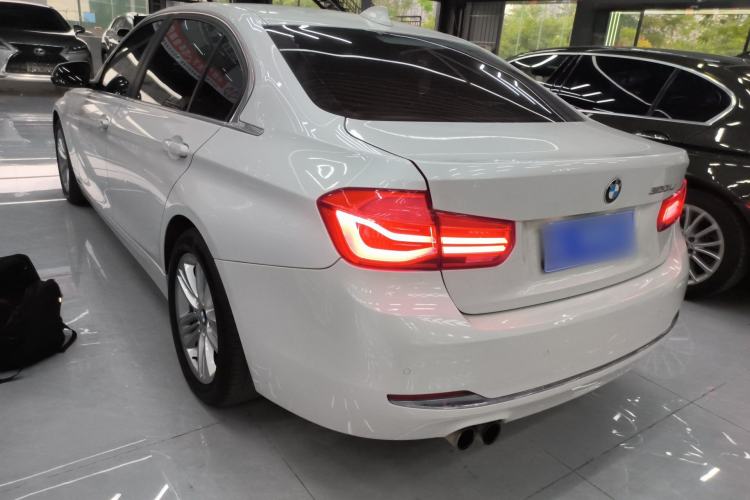 Used BMW 3 Series 2017 320Li Fashion Model Rear Left 45 Deg