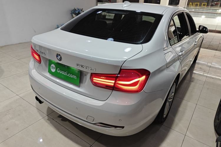 Used BMW 3 Series 2017 320Li Fashion Model Rear Right 45 Deg