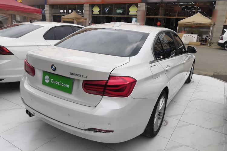 Used BMW 3 Series 2017 320Li Fashion Model Rear Right 45 Deg