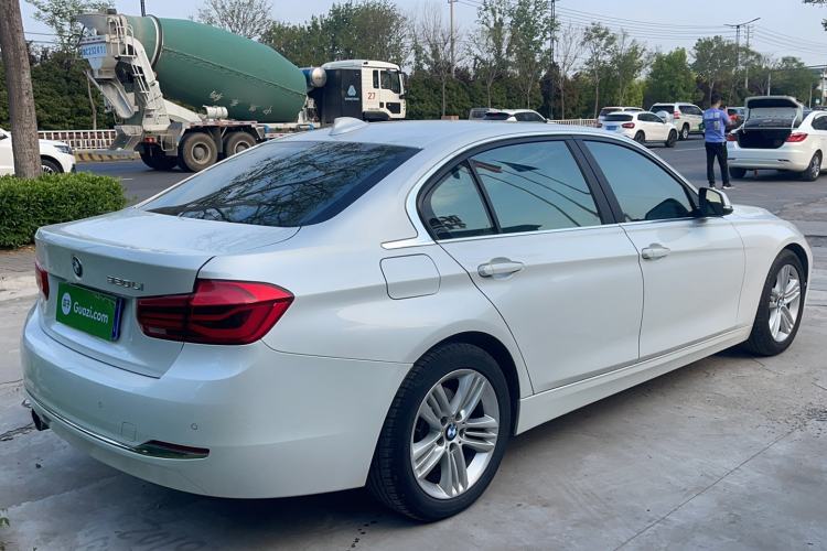 Used BMW 3 Series 2017 320Li Fashion Model Rear Right 45 Deg