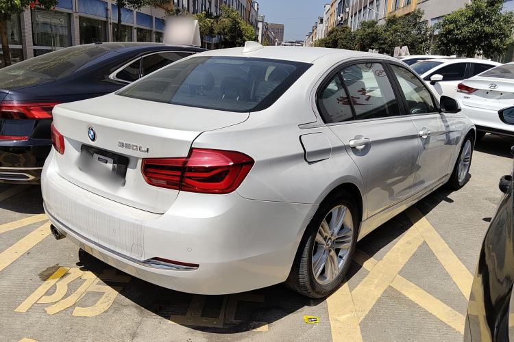 Used BMW 3 Series 2017 320Li Fashion Model Rear Right 45 Deg