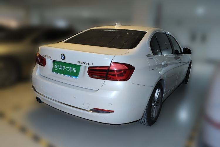 Used BMW 3 Series 2017 320Li Fashion Model Rear Right 45 Deg