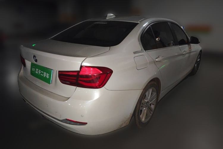 Used BMW 3 Series 2017 320Li Fashion Model Rear Right 45 Deg