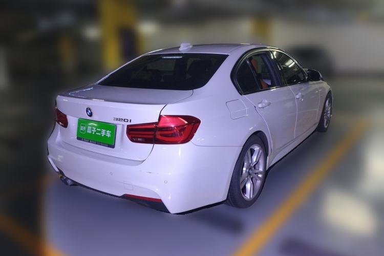 Used BMW 3 Series 2017 320i M Sport Rear Right 45 Deg